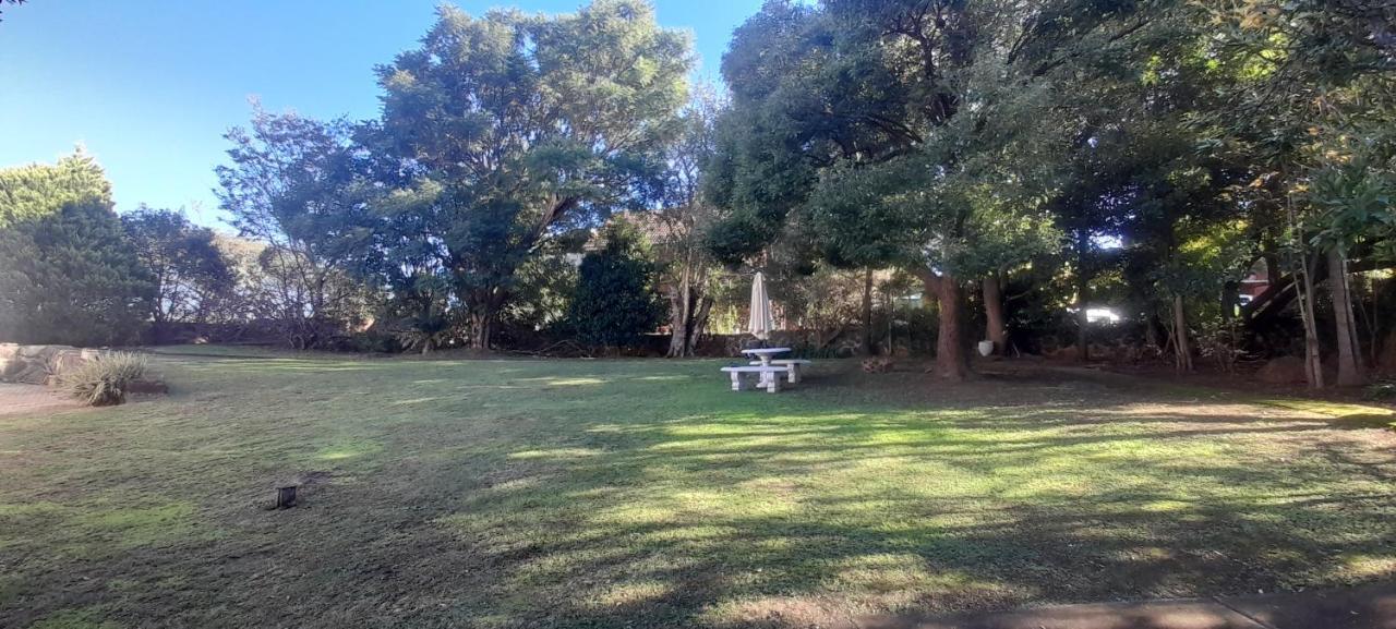 Impala Suite -Entire Unit- 2 Bedroom With 1 Ensuite Bathroom Ladysmith Exterior photo